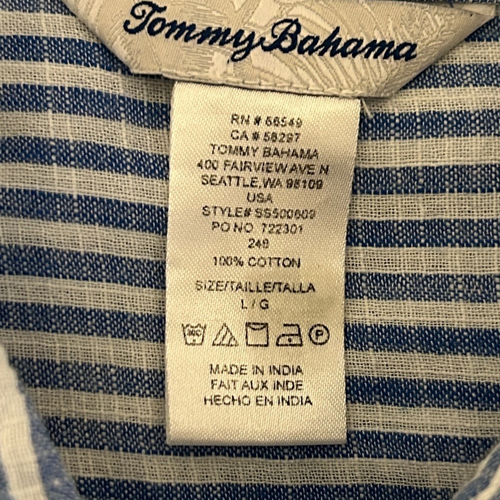 Tommy Bahama Women’s Blue & White Striped Tunic Length Shirt/Swim Cover. Large - Picture 7 of 9